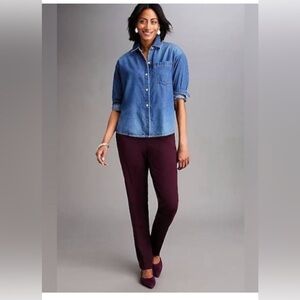 J. JILL maroon ponte slim leg pull on pants size medium.